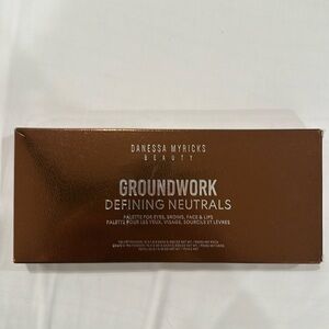 NWT Danessa Myricks Groundwork Defining Neutrals Palette
